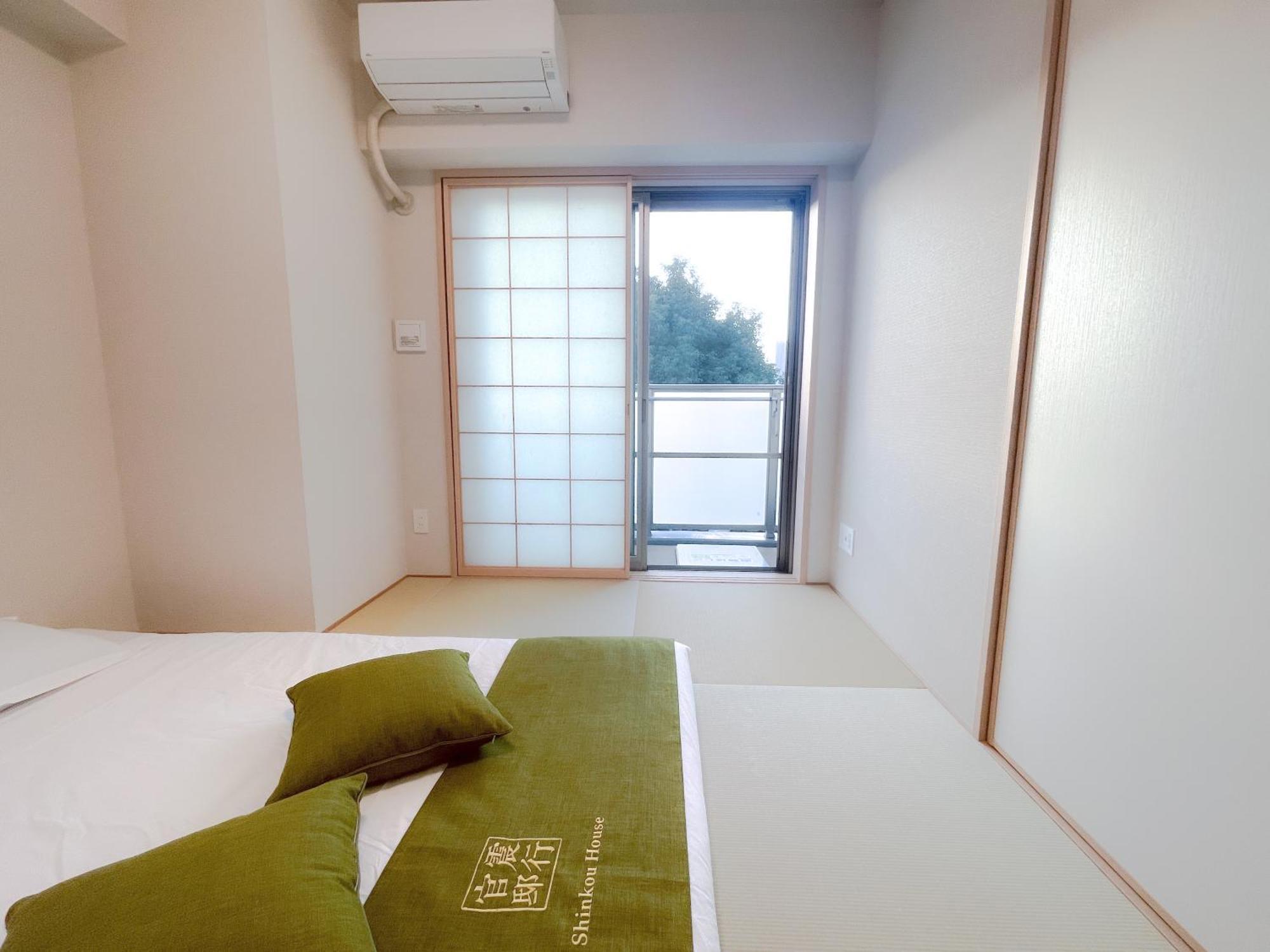 Shinkou House Ue 公寓